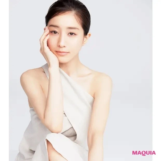 田中みな実さんのリピ買いコスメ！ 何年も愛用中の8品とは？