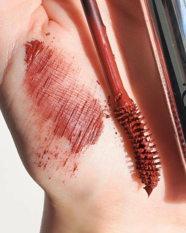 Diorの2022秋コレをスウォッチ！紅葉のような赤みカラーで秋のカラーメイクにも。マスカラとアイシャドウを大紹介🍁_6_2