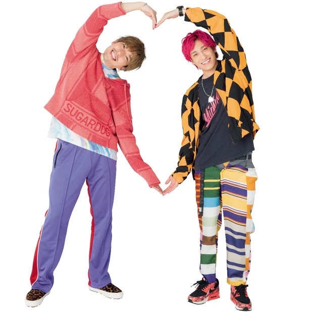 EXITと一緒にアゲていこう！ 目尻＆首のシワ悩みはこれで解決