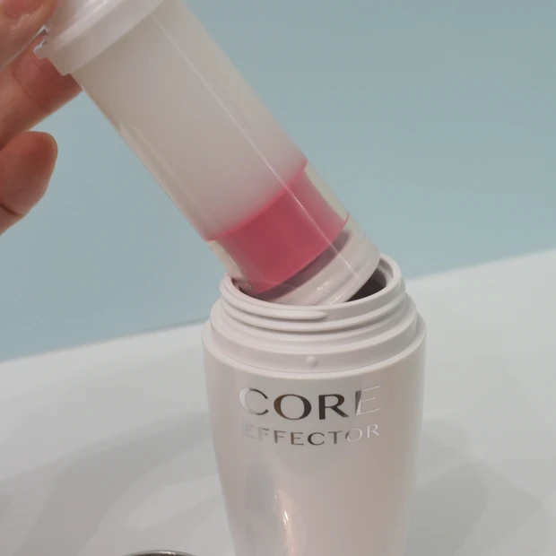 【エイジンケアグ】ハリ感が気になるお肌に！FANCLコアエフェクターで核心部にアプローチケア！_3_2