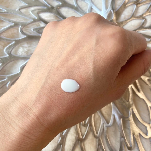 【超オイリー肌さん必見!!】
プリマヴィスタの大人気『皮脂くずれ防止化粧下地』が、さらにテカらなくなって新登場♡♡_2_1