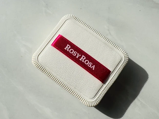 ロージーローザ エアリータッチパフ