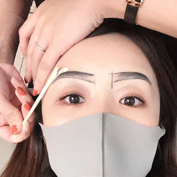 【まゆ毛】11月オープンのアイブロウ専門サロンUne fleurがすごい!プロのまゆ毛ケアを写真&動画でご紹介します_3