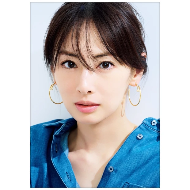 MAQUIA3月号の表紙は北川景子さん♡ 春風を纏ったようなピュアメイク…