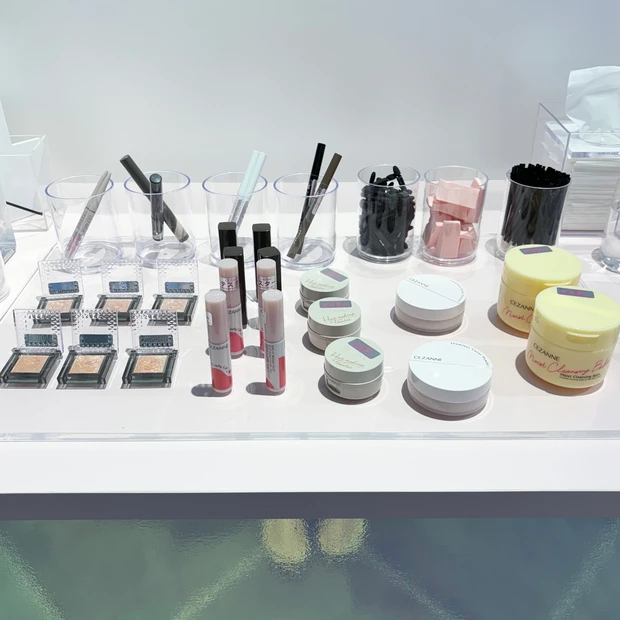 セザンヌ　おすすめ　コスメ