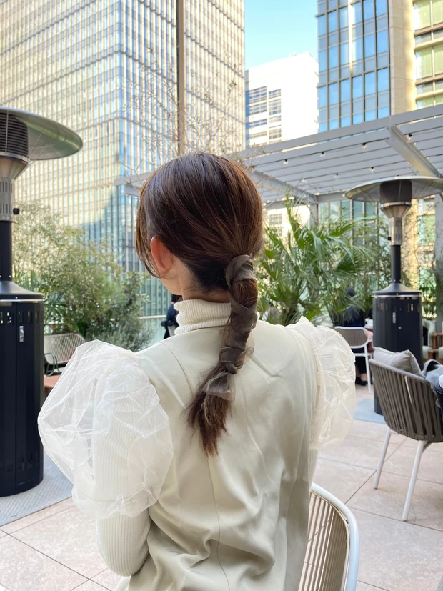 ヘアアレンジ リボン ポニーテール