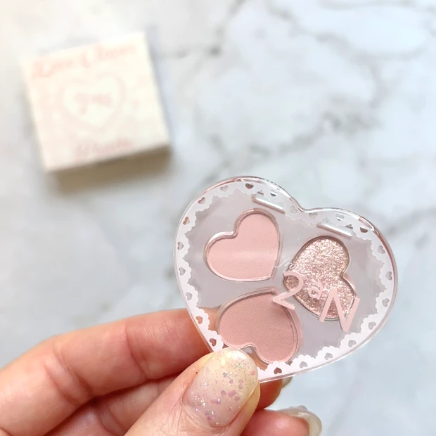 from2aN(フロムトゥーエーエヌ)「ラブクローバーパレット 01 ピンクブルーム」の商品画像