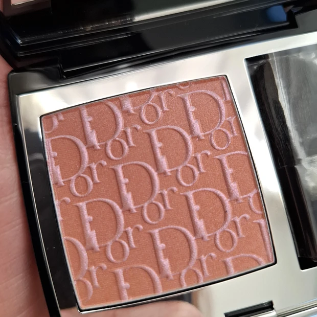 ディオール チーク