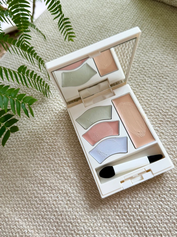 雪肌精 BLUE　メルティ マイ カラー バランサー コンシーラーパレット