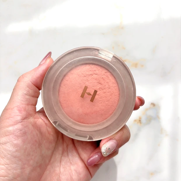 ヒンス　チーク　人気