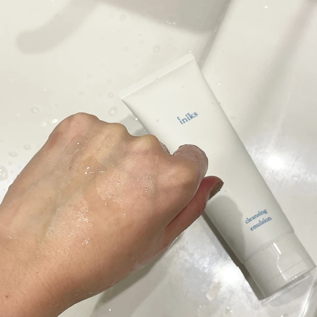 敏感肌、大人ニキビ肌にうれしい肌に負担をかけずに肌あれ＆毛穴カバーが叶うイニクスファンデーション_2_3