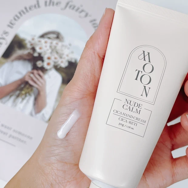 MOTON(モトン)シルクハンドクリーム 02 ヌードカルムの香り
