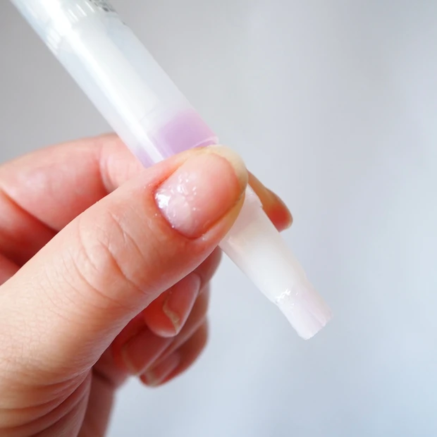 無印良品　ネイルケアオイル