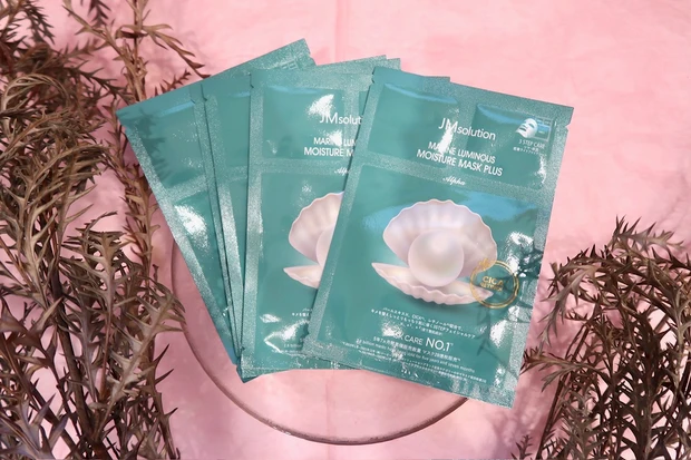 【CICA・レチノール・パールエキス配合！1枚に美容液・シートマスク・クリームがついていて1枚でスキンケアが完了する】JMsolution MARINE LUMINOUS MOISTURE MASK PLUS_1_2