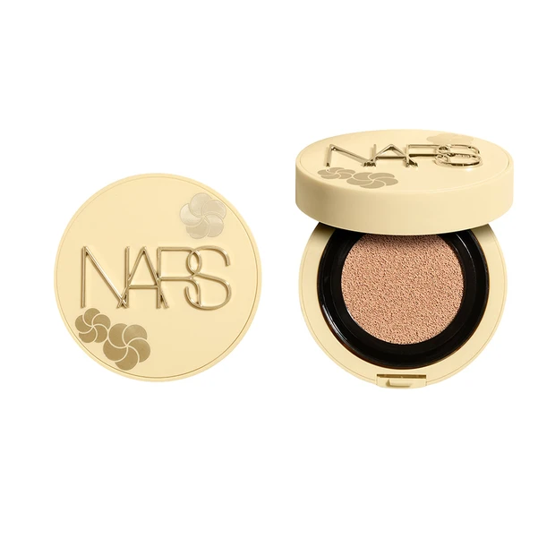 NARS ライトリフレクティング セラムクッションファンデーション ケース 04971