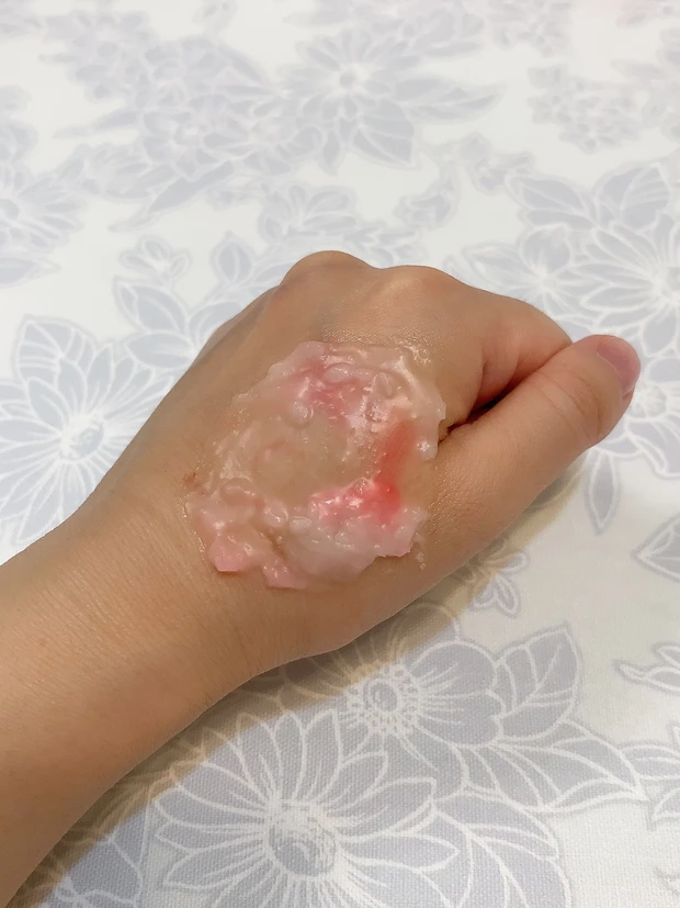 DUOのザ 薬用クレンジングバーム バリアのスウォッチ②