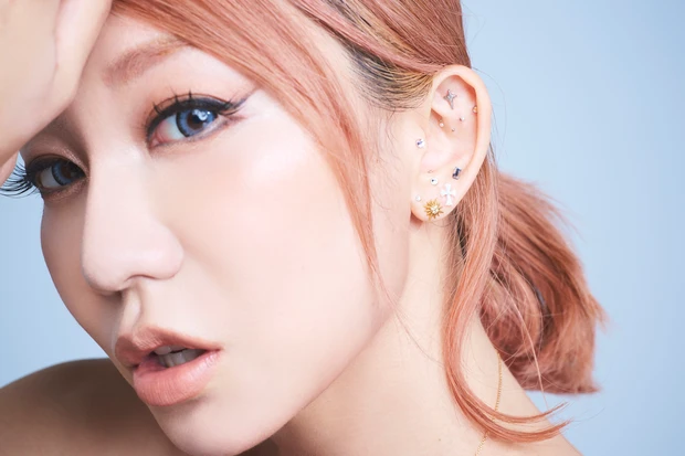 マキア 倖田來未 インタビュー 耳ツボジュエリー