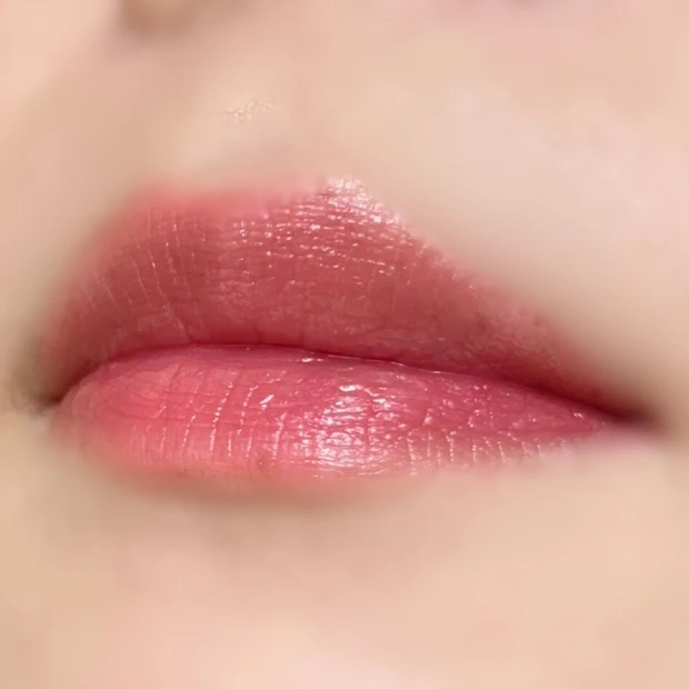 リップモンスター　ピンクバナナ