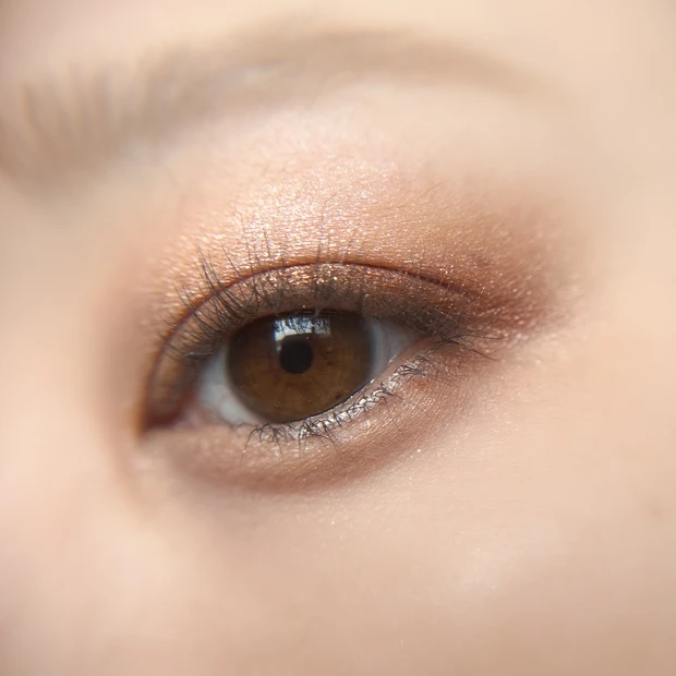 ＆be パレットアイシャドウが“プロ仕様”に進化！定番3色を徹底レビュー｜カッパーブラウン・ロゼブラウン・ナチュラルベージュ_5_1