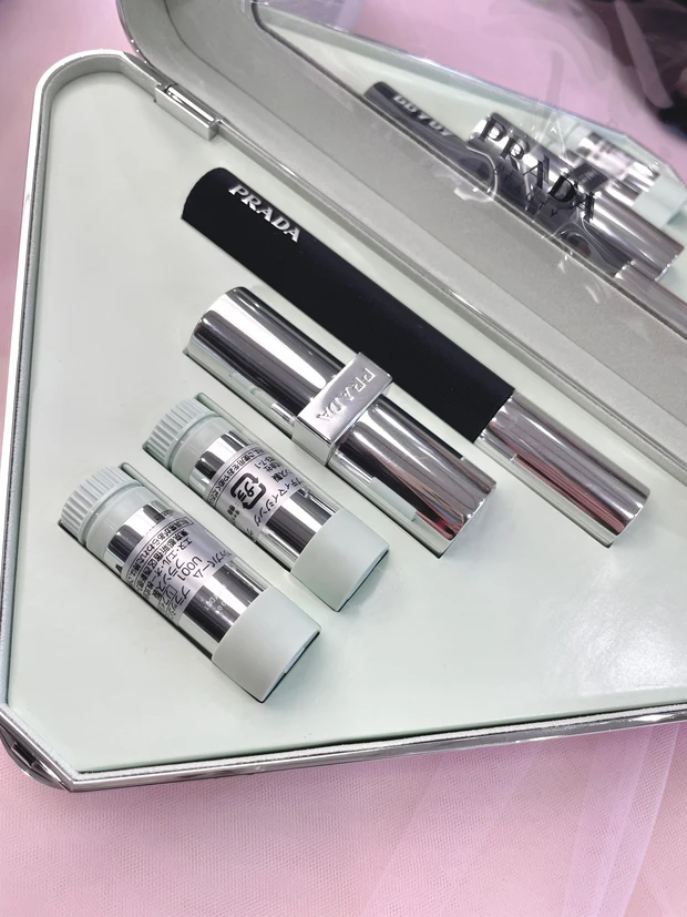 マスカラとリップのセット