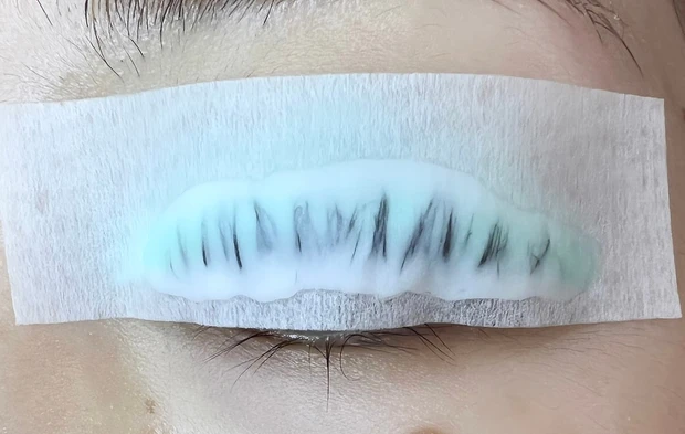 【セルフまつげパーマ徹底レビュー】セルフでまつげパーマをかけた２週間後の様子も公開！_3_3