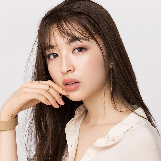 【エレガント】モーヴカラー×横グラデの今っぽい3Dアイで自然なデカ目に