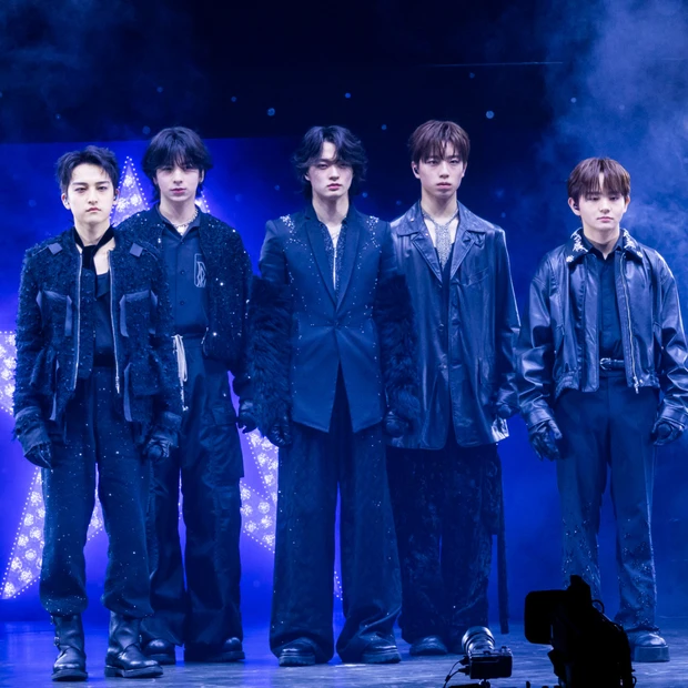 【STARGLOW（スターグロウ）ライブレポ】待望のデビューショーケース・2/1横浜BUNTAIを詳細レポ！セトリも全掲載