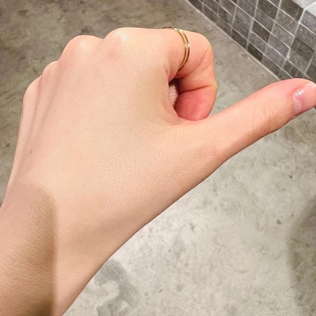 SUQQU グロウ クリーム コンパクトマキアインフルエンサーお試し近藤理さん