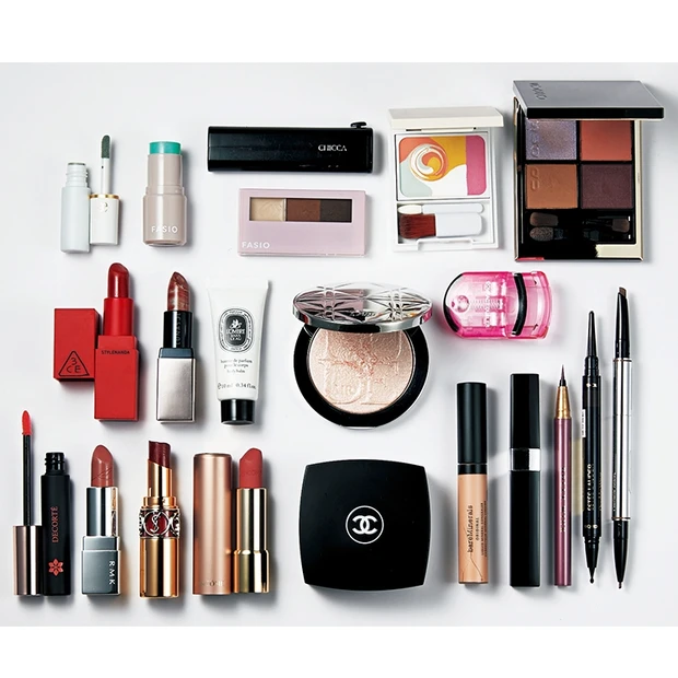 簡単スピーディにイメチェンを！「ポーチはリップのために！」