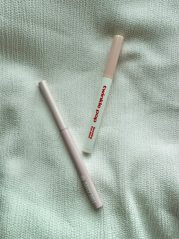 簡単！プチプラ！コスメ2個で涙袋作ってみた！_2