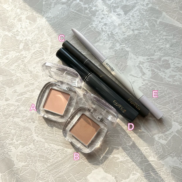 アイメイク使用コスメ 