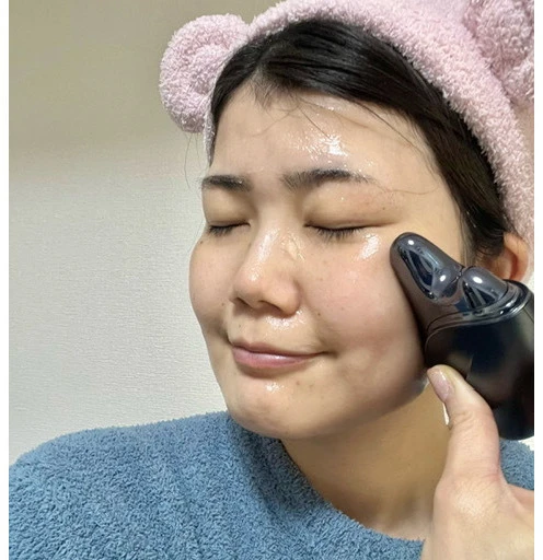 隙間時間にかっさで集中小顔ケア!