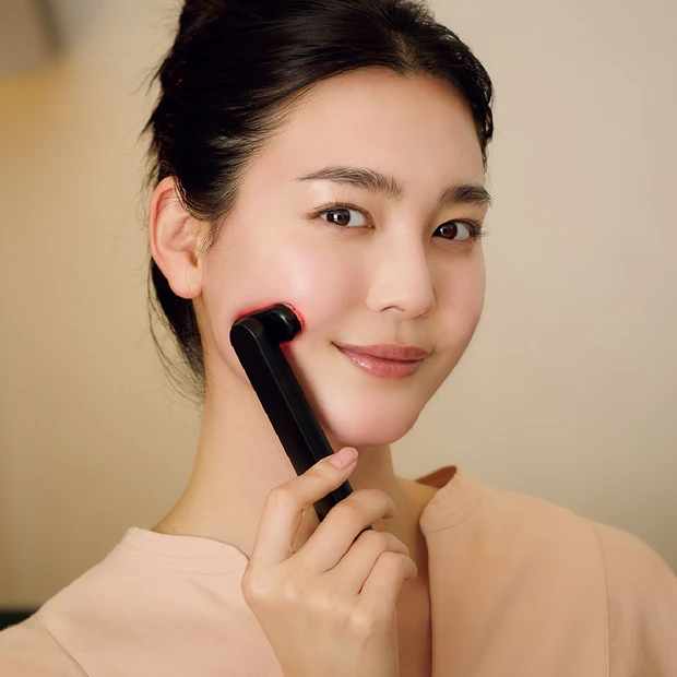 【美顔器】アンファー「DISM」の浸透×EMSデバイスでうるおいケアもリ…