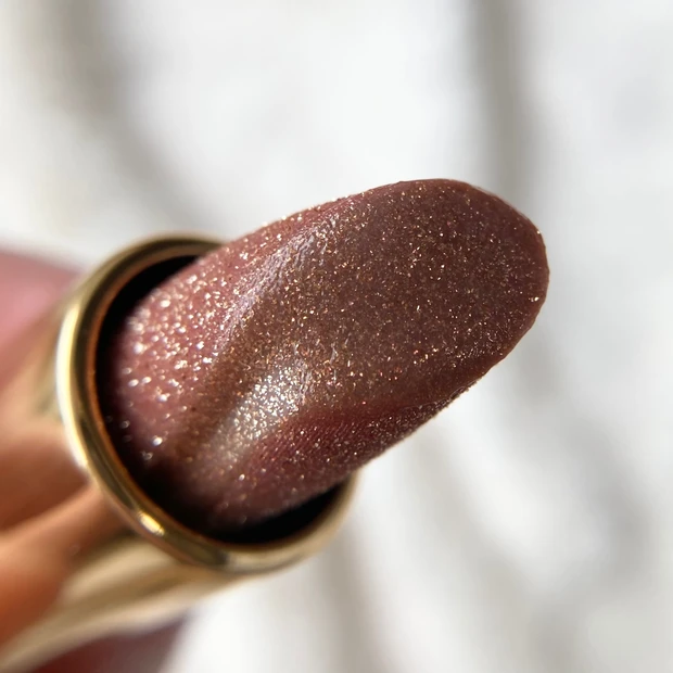 【クリスマスコフレ2022,レビュー!!第二弾】
今年チョイスした、デパコス編はコレ!!
乙女心をくすぐるデザインに、キラつやコスメが盛り沢山♡♡_11_1