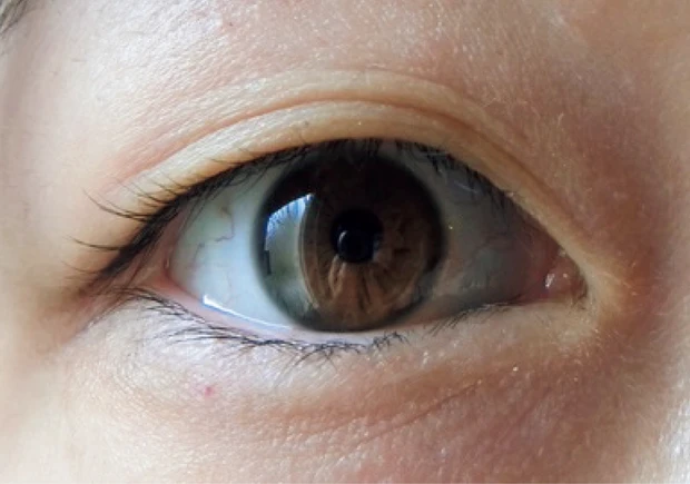 落ちない &be ペンシルアイライナーをお試し 朝