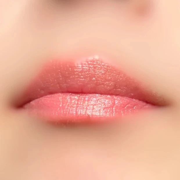 NARS アフターグロー センシュアルシャイン リップスティック 777 スウォッチ