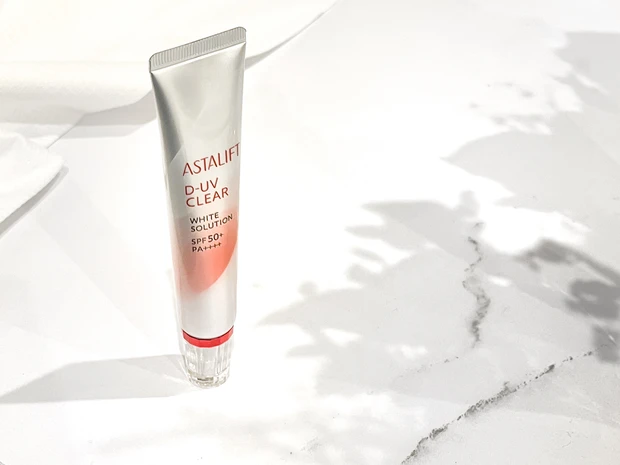 アスタリフト D-UV クリア　ホワイトソリューション