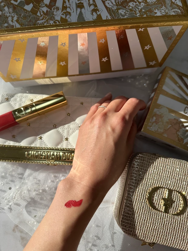 今年も可愛いディオールホリデー⭐︎_4