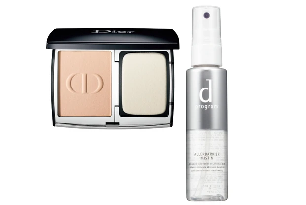 （右から）d プログラム アレルバリア ミスト N 57ml ￥1650／資生堂インターナショナル、ディオールスキン フォーエヴァー コンパクト ナチュラル ベルベット 全7色 各￥8910／パルファン・クリスチャン・ディオール