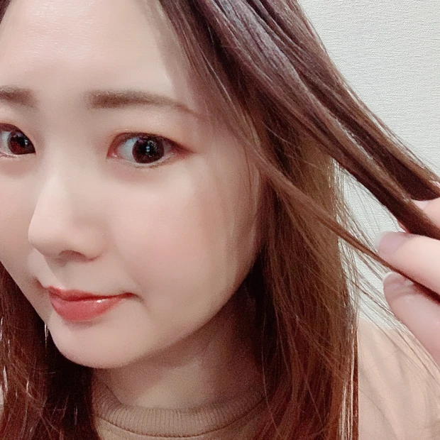 【いち髪】リニューアル!「まとまらない」から「ストンとまとまる」髪へ。どんな動きでも元のシルエットに戻るヘアオイル。_2_3