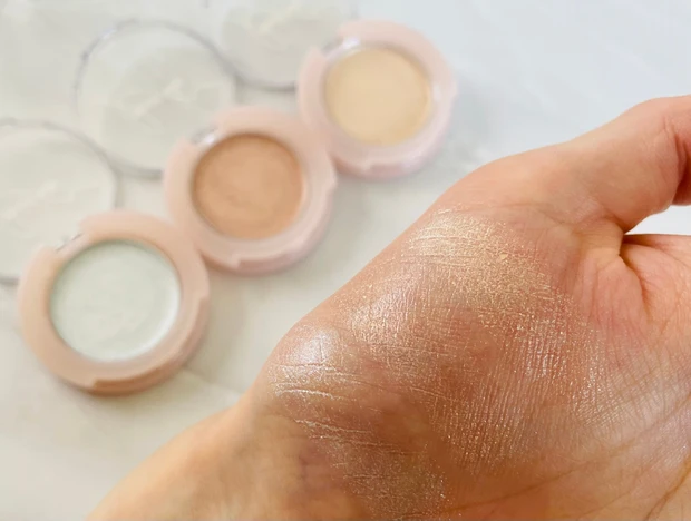 「ラメじゃ物足りない、グリッターは派手すぎる」数量限定発売のミゼルエディ、ニュアンスアイグリッターを全色レビューしてみました♡_4_1