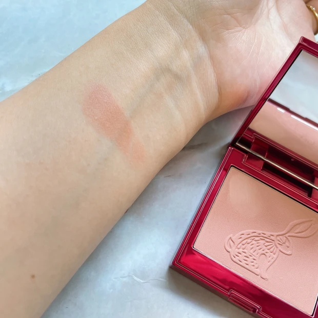 ローラメルシエ　チーク　うさぎ　2023