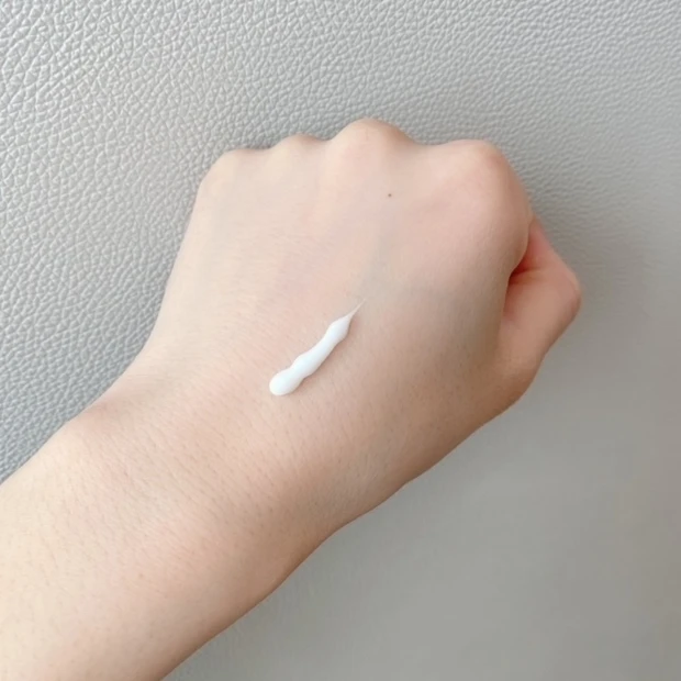 なめらか本舗 リンクルアイクリーム　Nの口コミ 肌にのせた