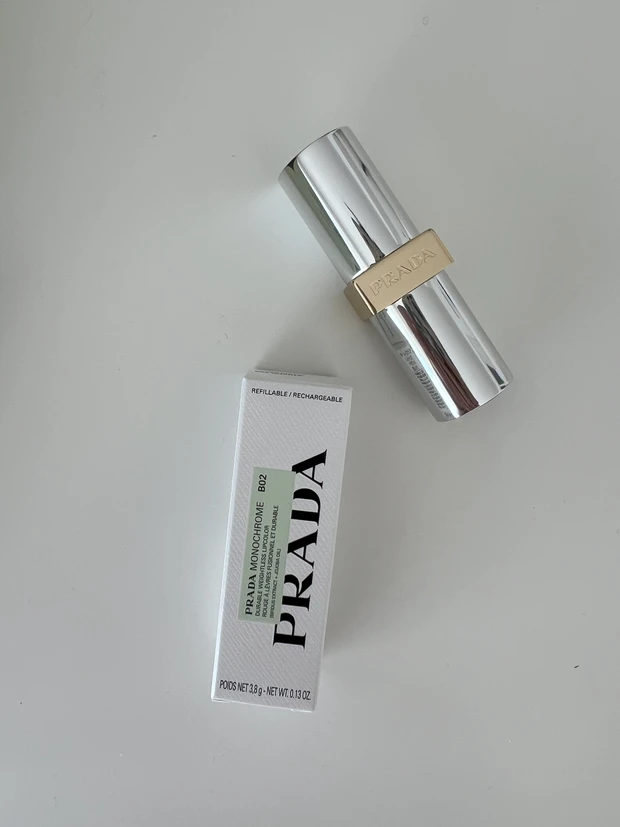 プラダ ビューティ リップ