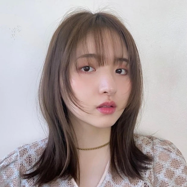 ミディアム ヘア 髪型 ヘアスタイル 大人 30代 40代