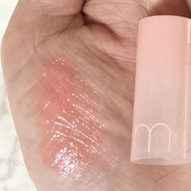 ロムアンド グラスティングメルティングバーム 08 コーラリア イエベ スウォッチ