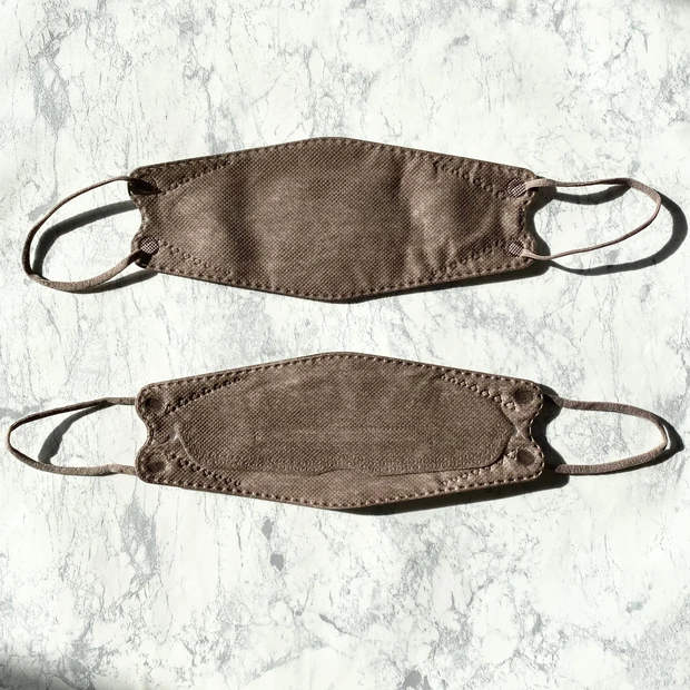 血色マスク　血色立体マスク　立体マスク　カラーマスク　不織布マスク　オシャレマスク　withマスク　コロナ　コロナ禍　マスク生活