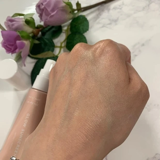 Her lip to グロウサンスクリーンセラムのレビュー②_使い心地は? 使用感をレビュー!_3