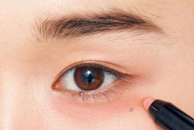 コンシーラーで作るメリハリ顔＆小顔見えテクニック PhotoGallery_5_3