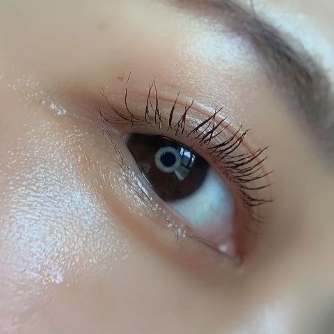 私の偏愛コスメ▶おしゃれな目元、抜け感重視!【カラーマスカラ】塗りやすさ・仕上がり・コスパなど、カラー別におすすめをご紹介!_21_1